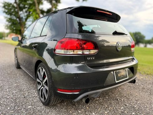 Used 2012 Volkswagen GTI 4-Door FWD image 40