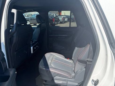 Used 2023 Ford Expedition Max Limited AWD/4WD image 5