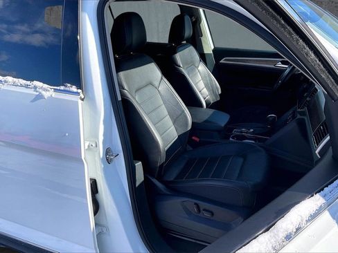 Used 2018 Volkswagen Atlas SEL Premium image 29