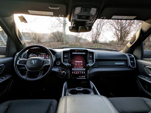 Used 2023 RAM 1500 Big Horn image 14