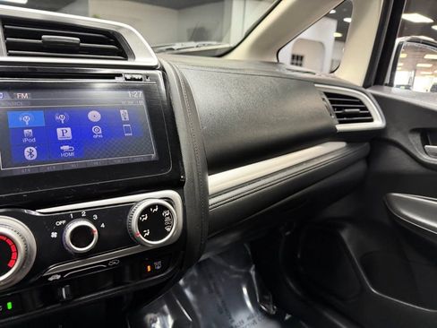 Used 2016 Honda Fit EX image 26