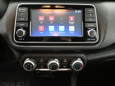 Used 2022 Nissan Kicks S image 26