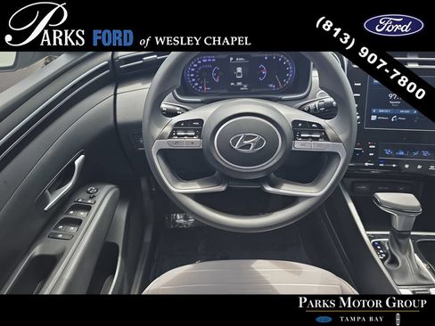 Used 2024 Hyundai Santa Cruz SEL FWD image 11