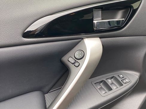 New 2026 Mitsubishi Eclipse Cross SE image 12