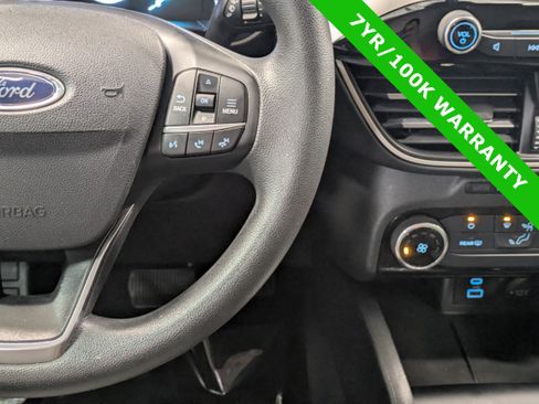 Used 2022 Ford Escape SE image 22