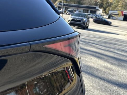 Used 2023 Kia Sportage SX image 22