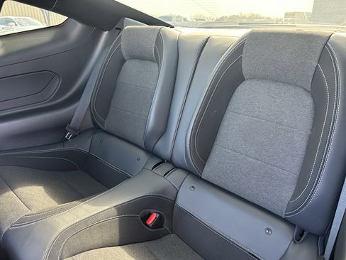 Used 2024 Ford Mustang Coupe image 25