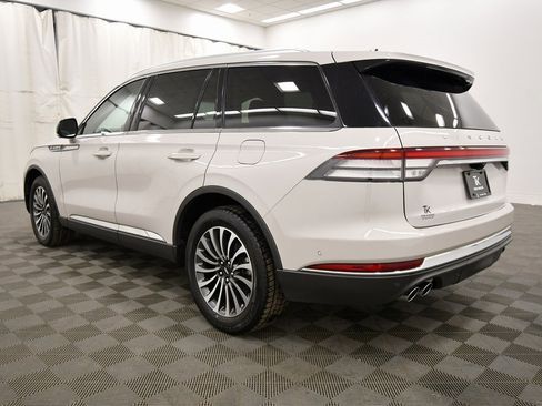 Used 2022 Lincoln Aviator Reserve w/ Elements Package Plus image 5