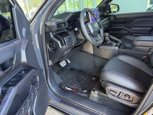 Used 2025 Toyota Tacoma TRD Pro AWD/4WD image 24