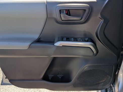 Used 2023 Toyota Tacoma SR5 RWD image 32