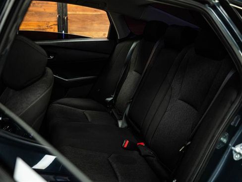 Used 2023 Honda Accord EX image 10