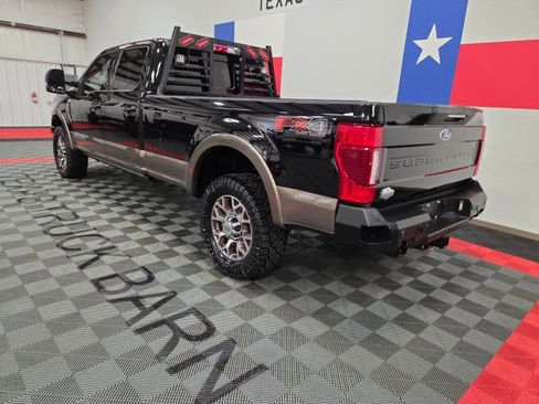 Used 2022 Ford F350 King Ranch w/ King Ranch Ultimate Package AWD/4WD image 5