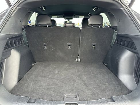 Used 2025 Ford Escape ST-Line Select image 9