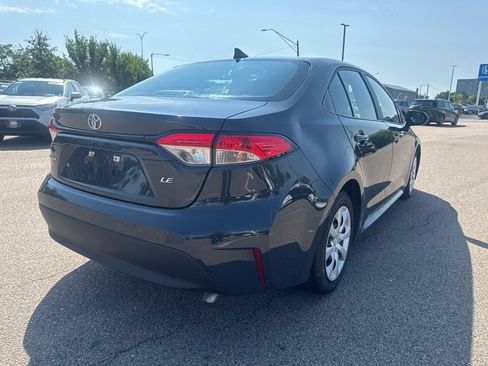 Used 2024 Toyota Corolla LE FWD image 9