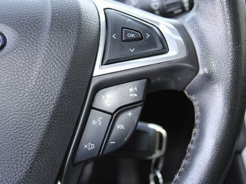 Used 2013 Ford Fusion SE image 13