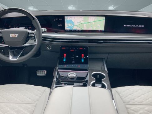 Certified 2025 Cadillac Escalade V w/ LPO, Floor Liner Package image 15