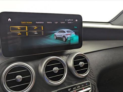 Used 2022 Mercedes-Benz GLC 43 AMG 4MATIC Coupe image 29