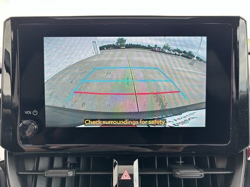 Used 2023 Toyota Corolla Cross LE w/ Moonroof Package AWD/4WD image 29