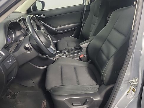 Used 2016 MAZDA CX-5 Touring image 17