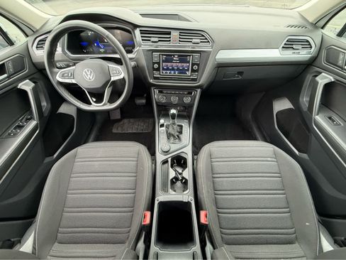 Used 2024 Volkswagen Tiguan S image 17