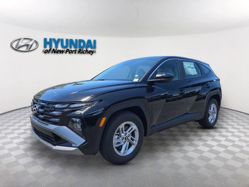 New 2026 Hyundai Tucson SE FWD image 1