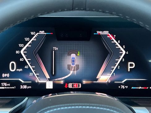 New 2025 BMW 740i image 18