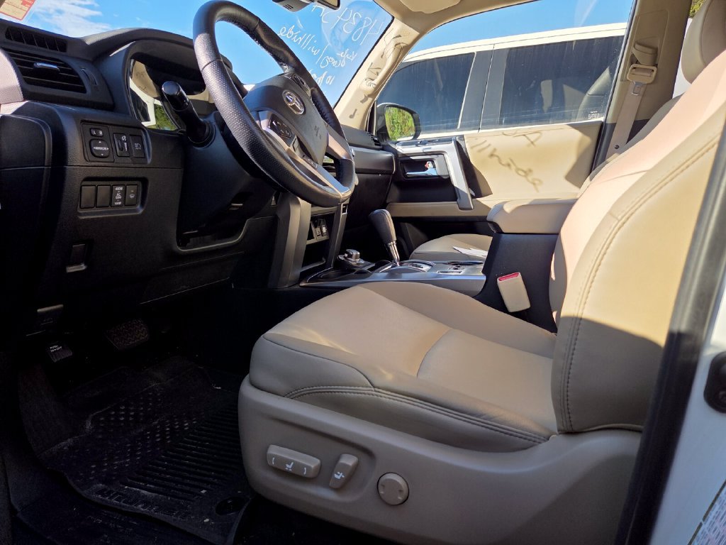 Used 2024 Toyota 4Runner SR5 Premium w/ Moonroof Package AWD/4WD image 7