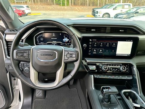 Used 2024 GMC Sierra 1500 Denali w/ Denali Reserve Package image 19