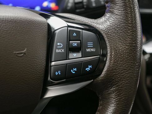 Used 2022 Ford Explorer King Ranch image 40