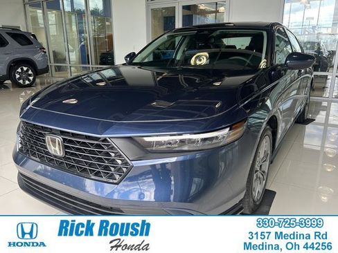 Used 2024 Honda Accord EX image 1