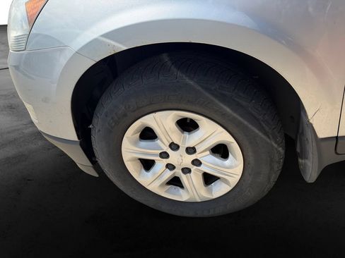 Used 2012 Chevrolet Traverse LS FWD image 12