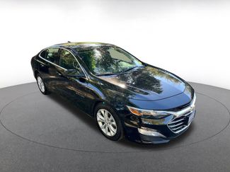 Used 2024 Chevrolet Malibu LT image 1