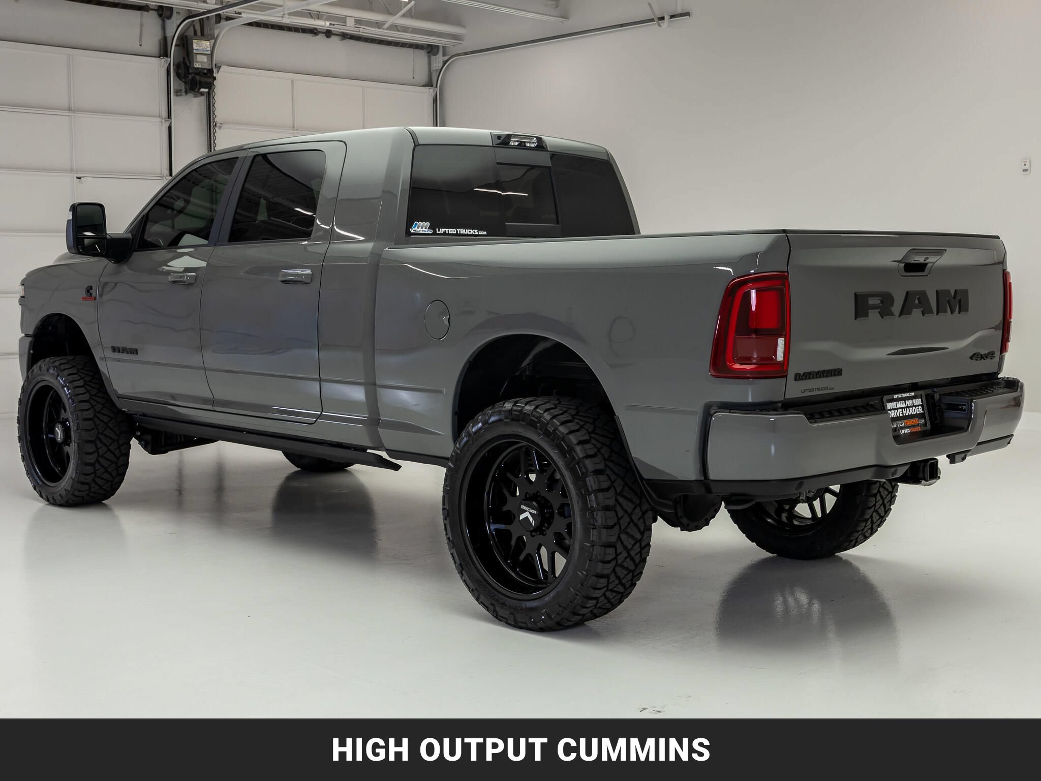 Used 2026 RAM 3500 Laramie AWD/4WD image 7