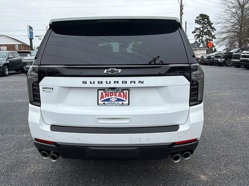 New 2026 Chevrolet Suburban Z71 w/ Comfort Package image 6