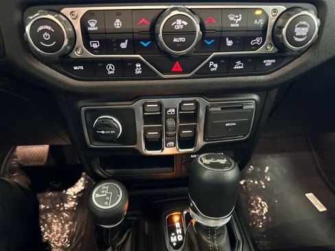 New 2025 Jeep Wrangler Sport S image 19