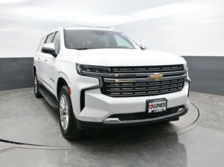 Used 2023 Chevrolet Suburban Premier AWD/4WD video 2