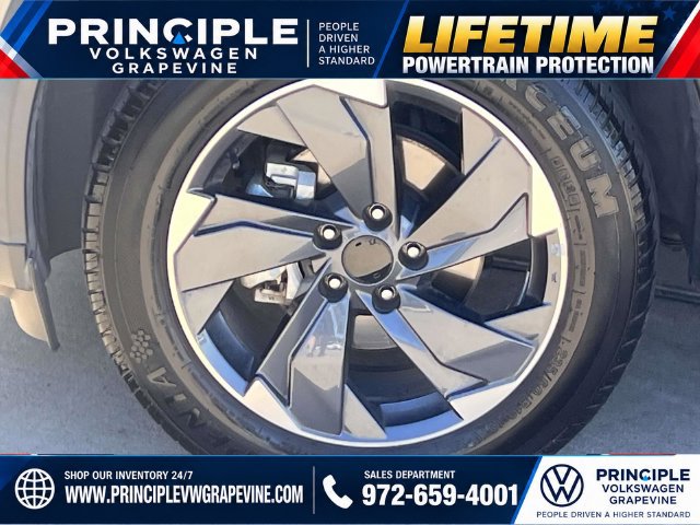 Used 2024 Nissan Rogue SV FWD image 7