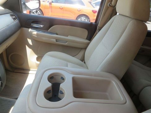 Used 2007 Chevrolet Tahoe LS RWD image 19