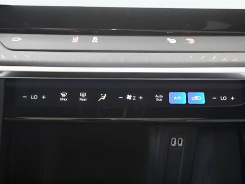 Used 2025 Jeep Wagoneer S Limited image 21