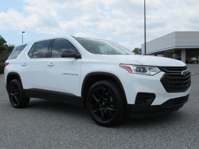 Used 2021 Chevrolet Traverse LS