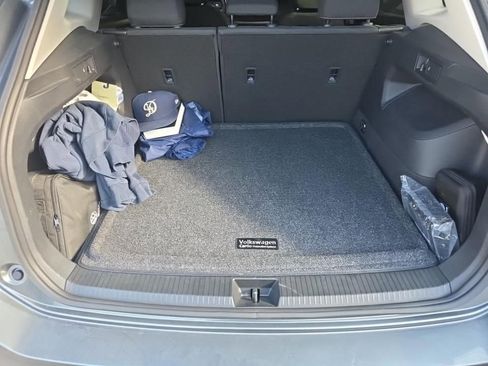 Certified 2025 Volkswagen Tiguan S FWD image 6