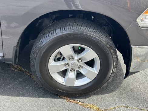 Used 2022 RAM 1500 Classic SLT image 15