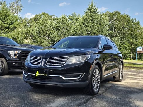 Used 2016 Lincoln MKX Reserve w/ Climate Package AWD/4WD image 3