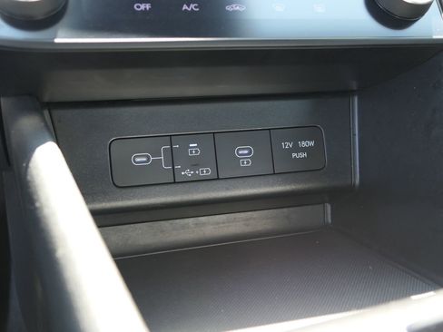 Used 2025 Hyundai Sonata SEL FWD image 20