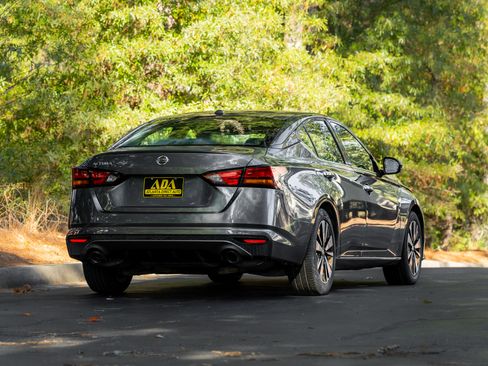 Used 2020 Nissan Altima 2.5 SL image 42