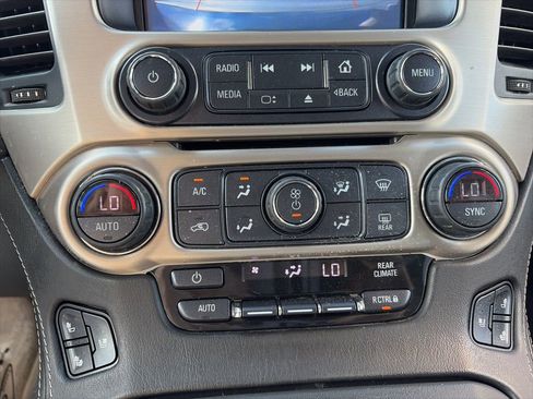 Used 2019 GMC Yukon Denali w/ Open Road Package image 17