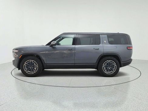 Used 2025 Rivian R1S Adventure Dual AWD/4WD image 8