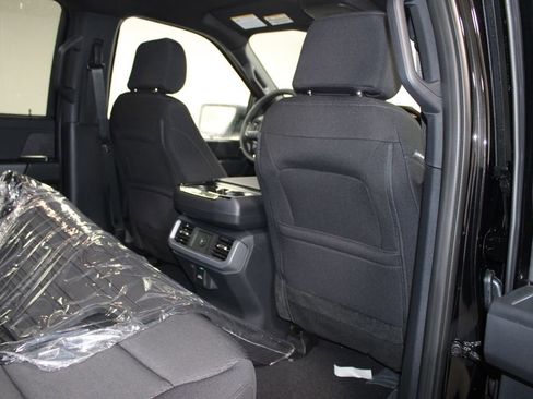 New 2026 Ford F150 XLT w/ Equipment Group 302A MID image 32