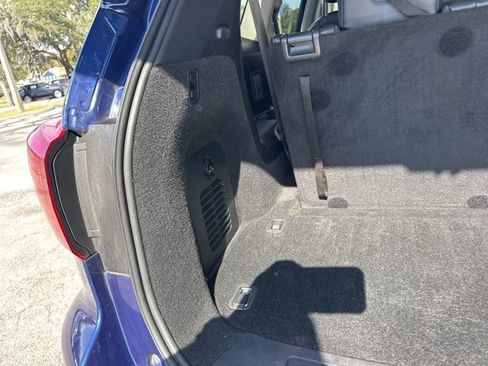 Used 2020 Nissan Pathfinder SL w/ Cargo Package image 47