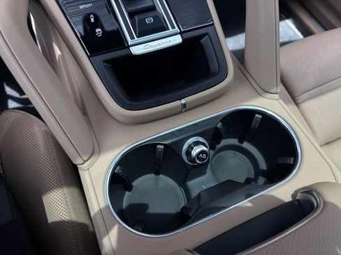Certified 2023 Porsche Cayenne S AWD/4WD image 22